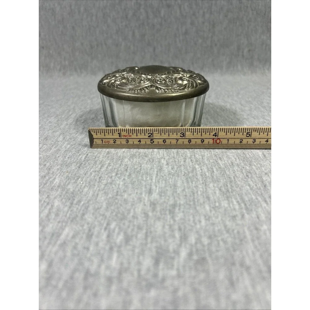 Vintage Ornate Victorian Silver Plate & Glass Vanity Powder Jar or Trinket Box - Picture 3 of 16